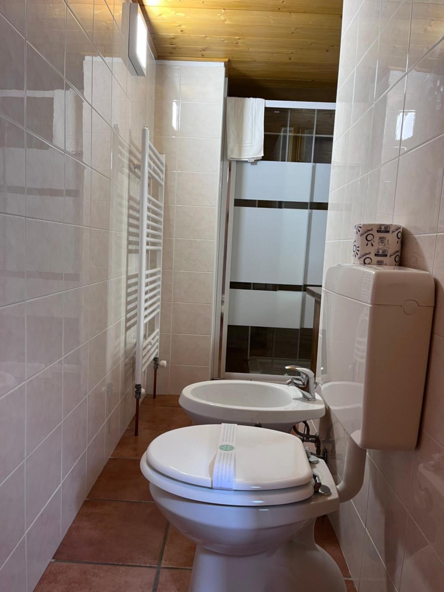 Incanto Walser Apartments Ronco ماكوجناجا المظهر الخارجي الصورة